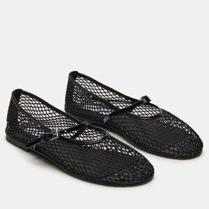 MAGS Black, Size 7, Steve Madden Ballet flats, Brand New in Box